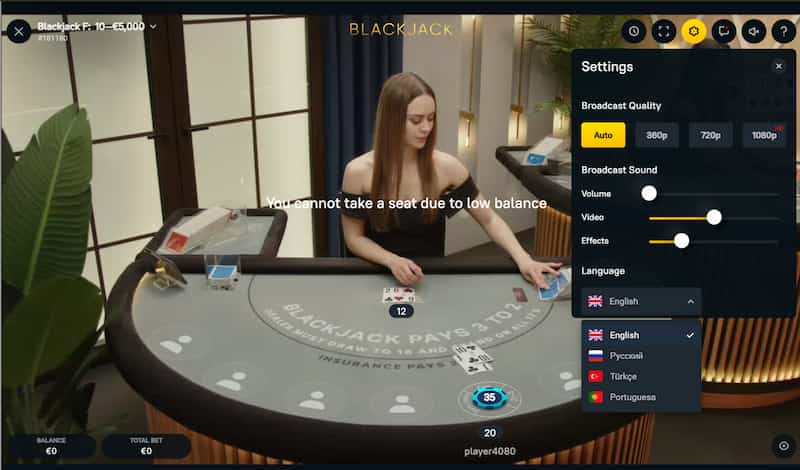 Juego de blackjack en vivo en casino